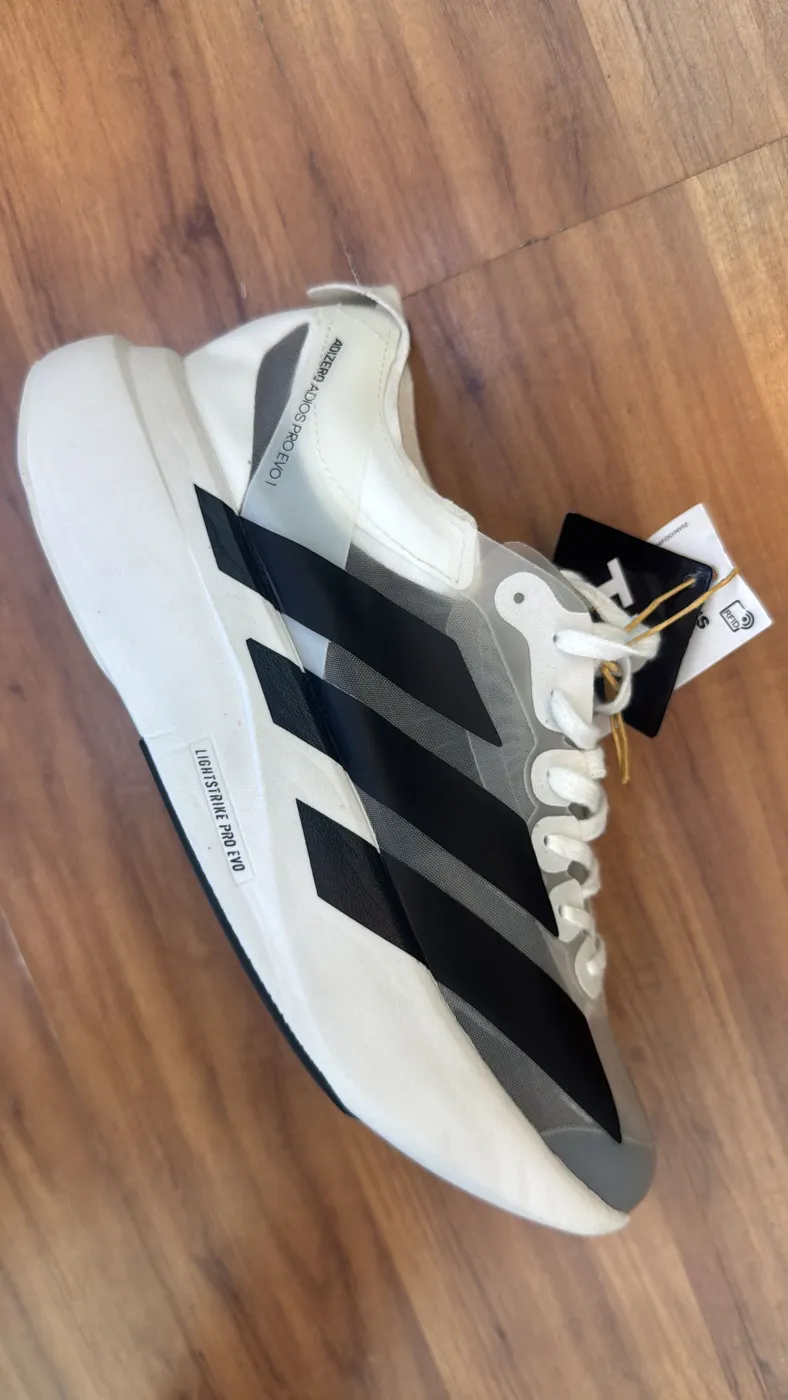 adidas Adizero Branco e Preto